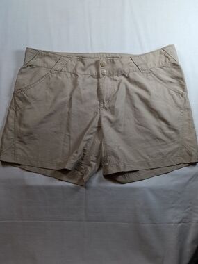 Columbia Womens Lightweight Khaki Bermudas Quickdri Large